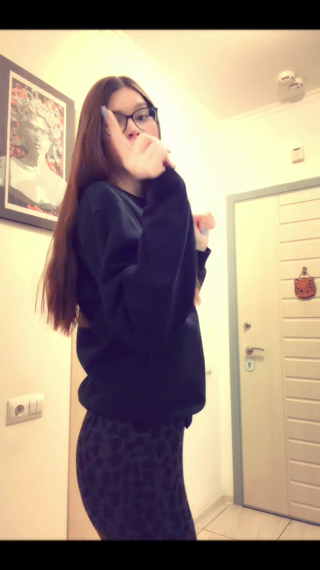 @skuzh