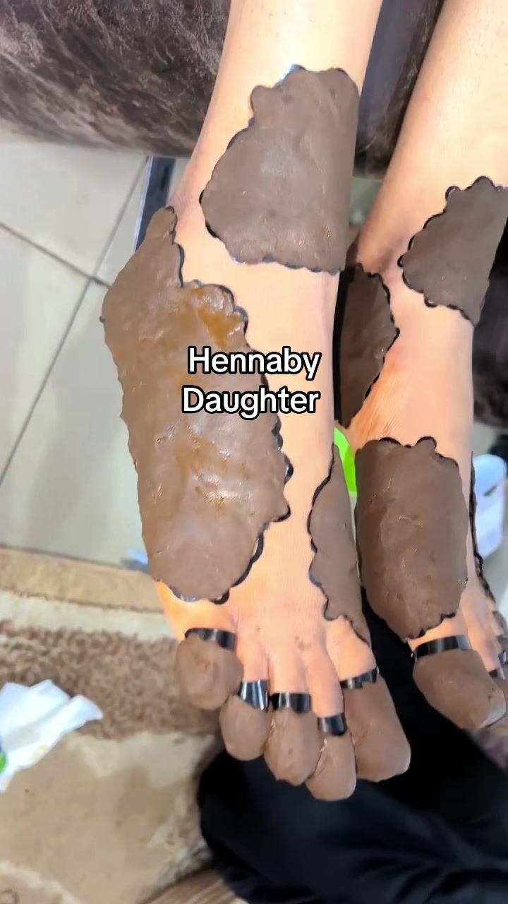 @hennabydaughter2