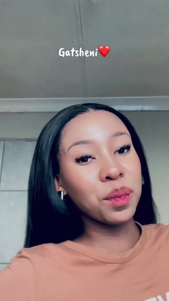 @MaHlase🫧