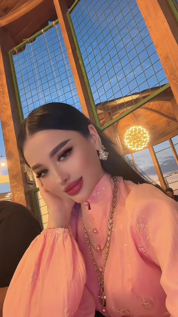 @Hajar🇹🇲
