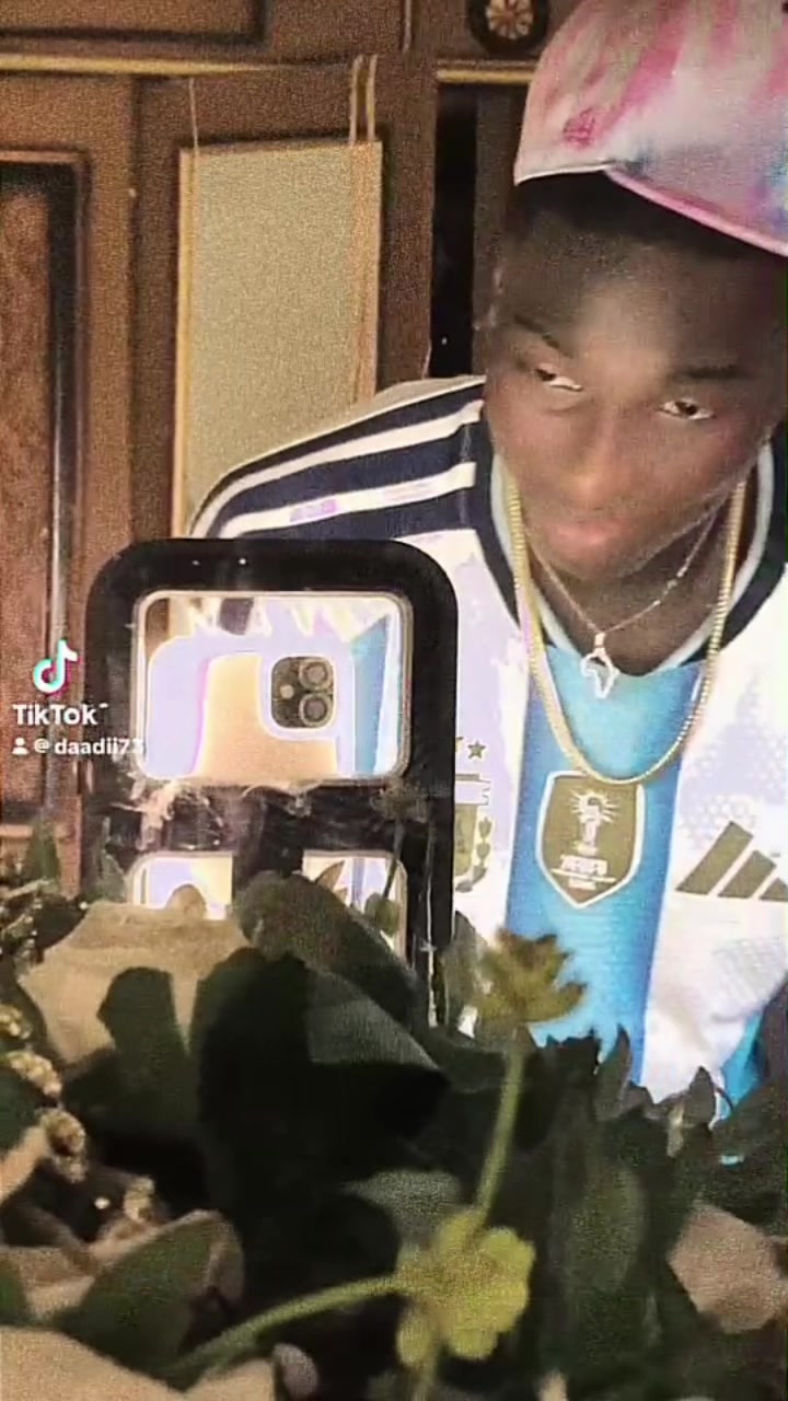@𝗣𝗮𝗽𝗲𝘂𝗵 DÉV🇸🇳🇲🇷🇲🇷