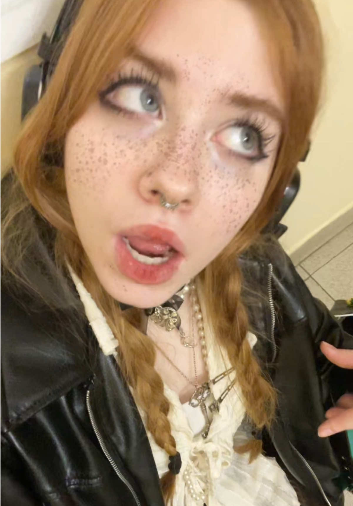 @๐