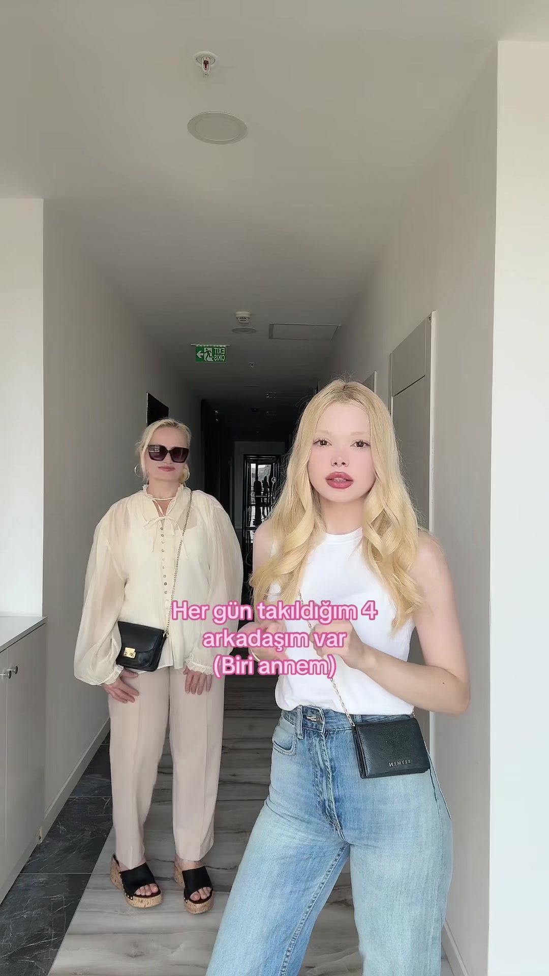 @Stella 👱🏻♀️