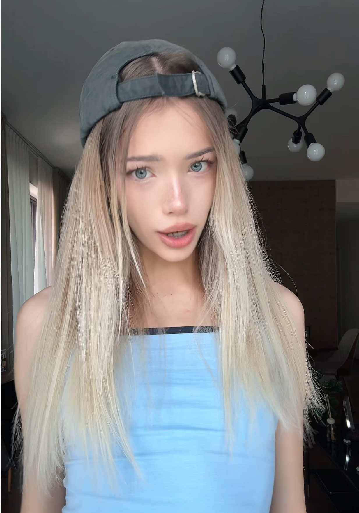 @VLATESSA