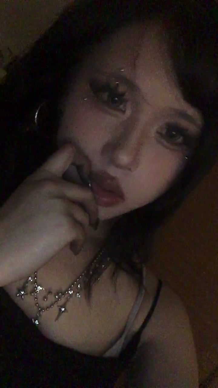 @Erikaa