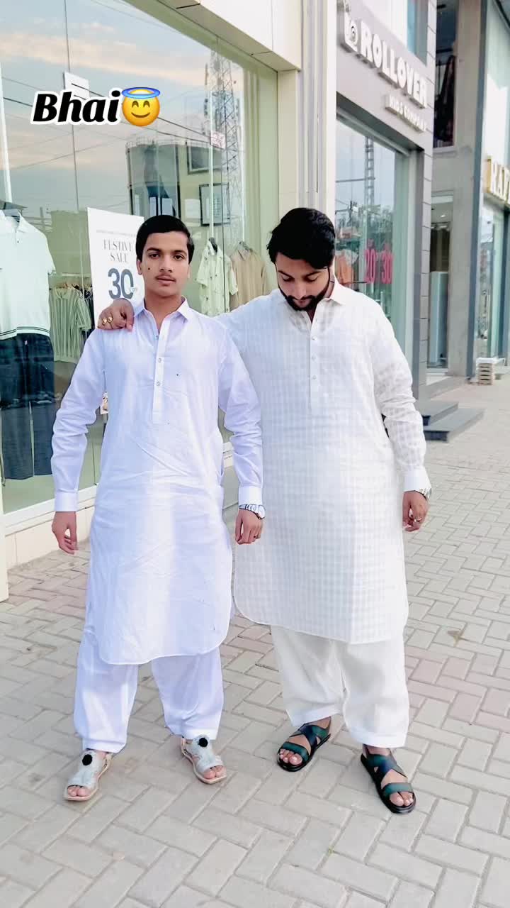 @👑🦁شہنشاہ گجر🦁👑