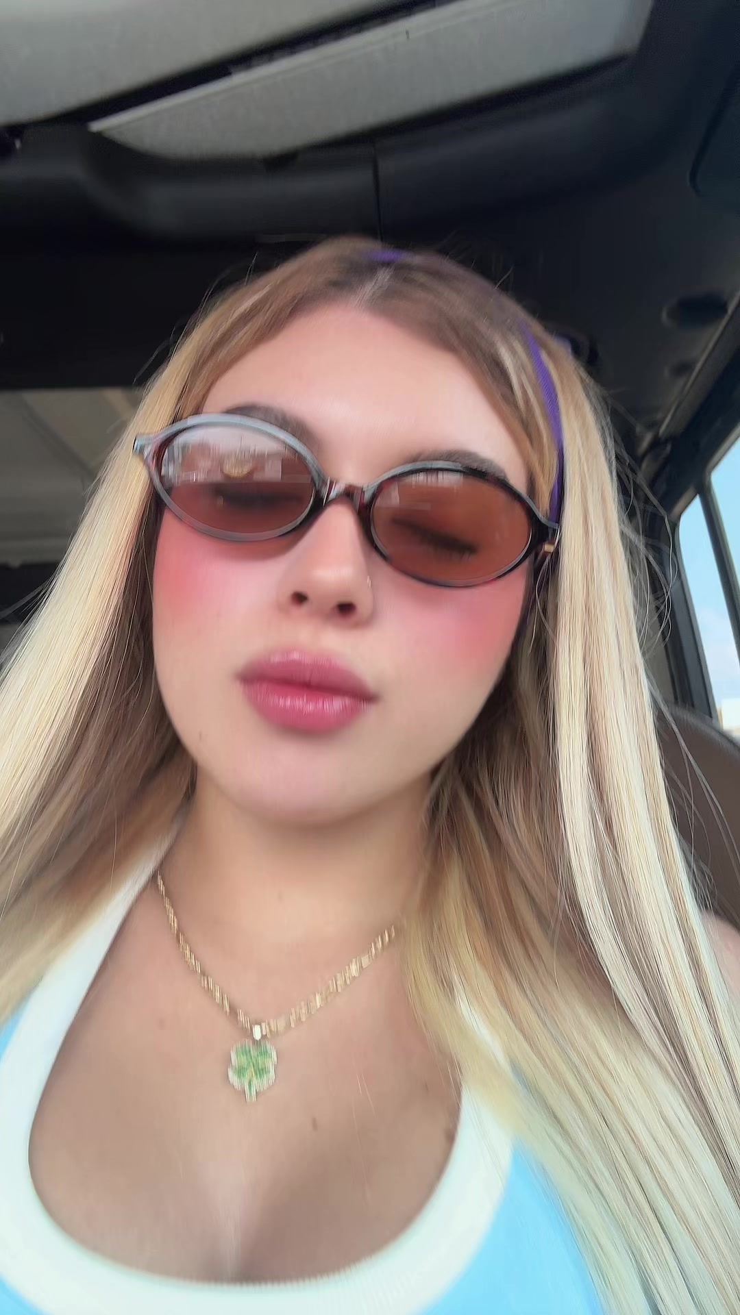 @isabella_lacolombiana