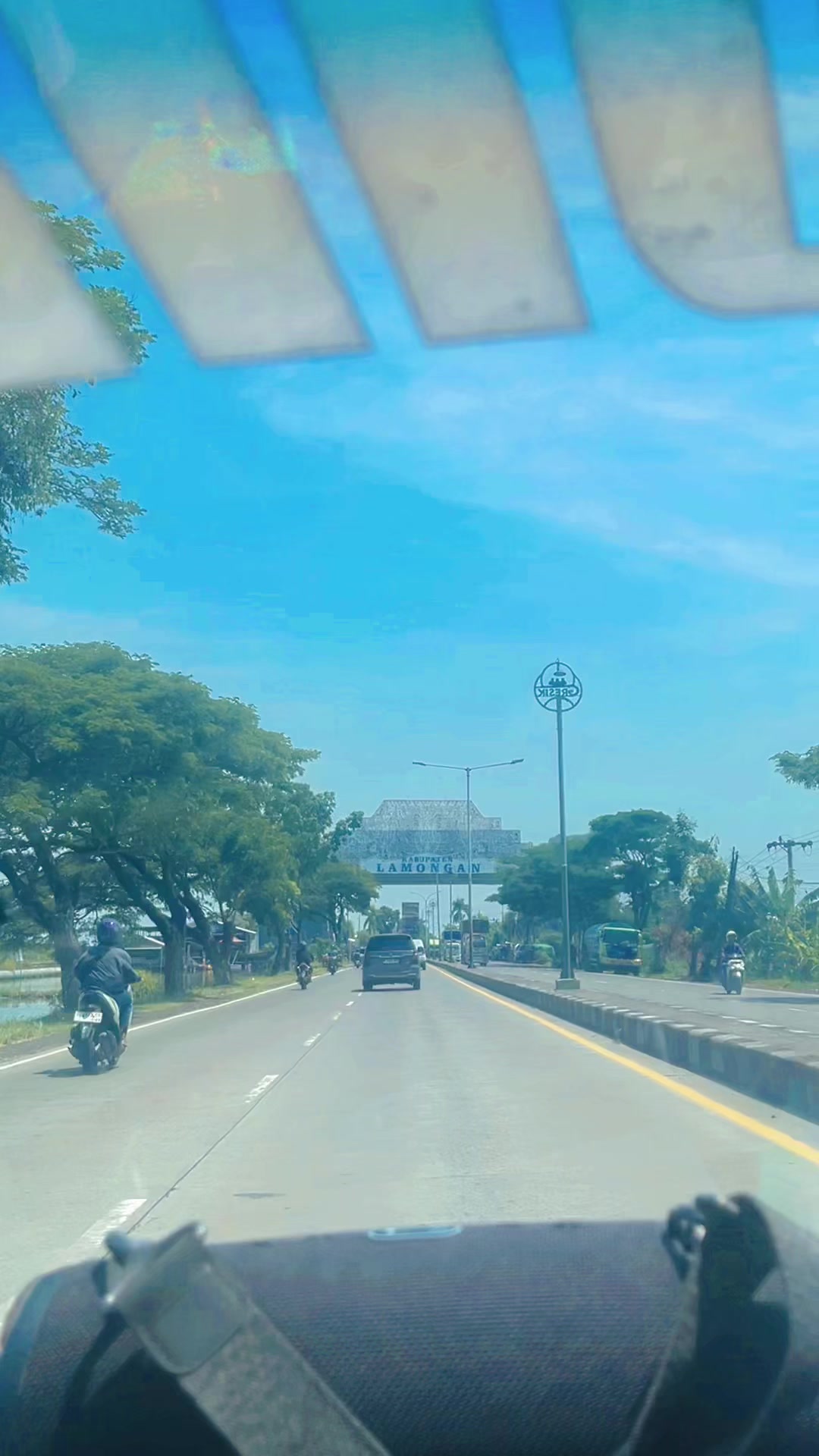 @Dewiz.Ayu || suka traveling