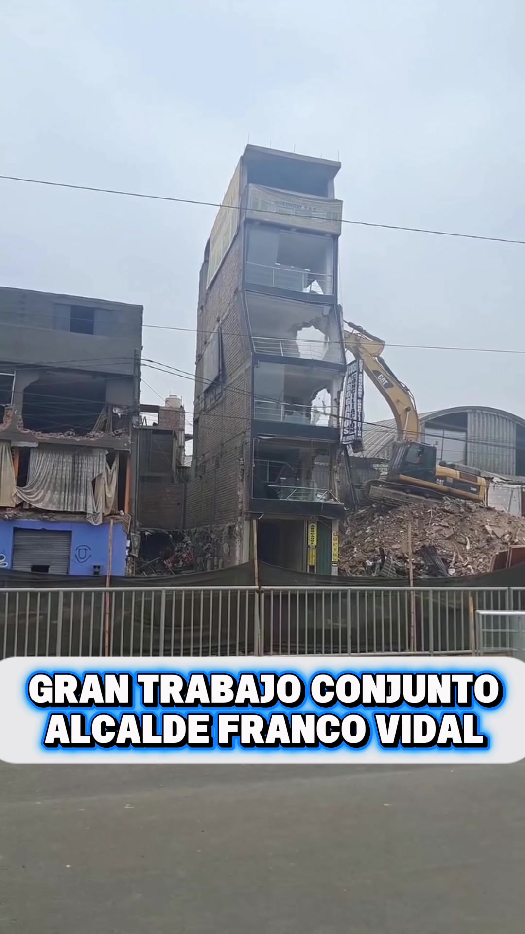 @Rafael López Aliaga