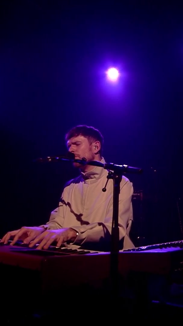 @James Blake