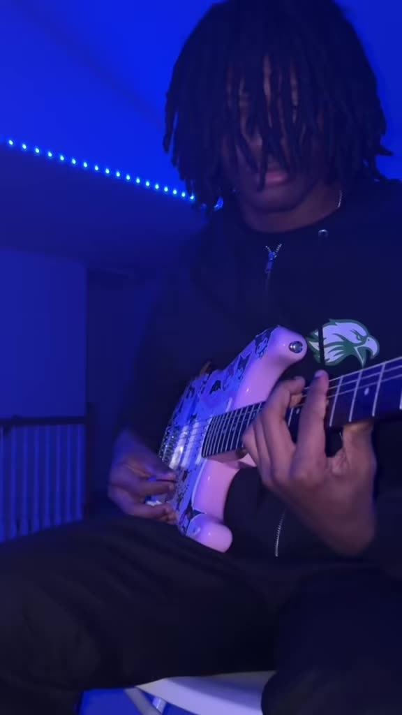 @tr3s