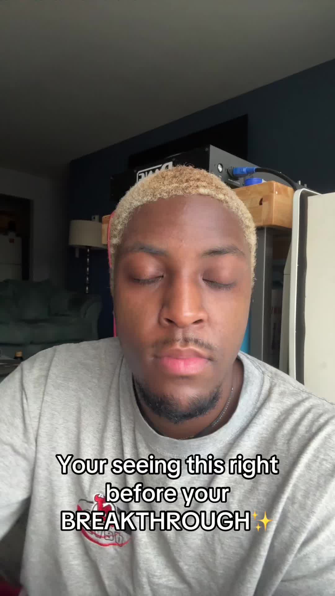 @Cari🦋
