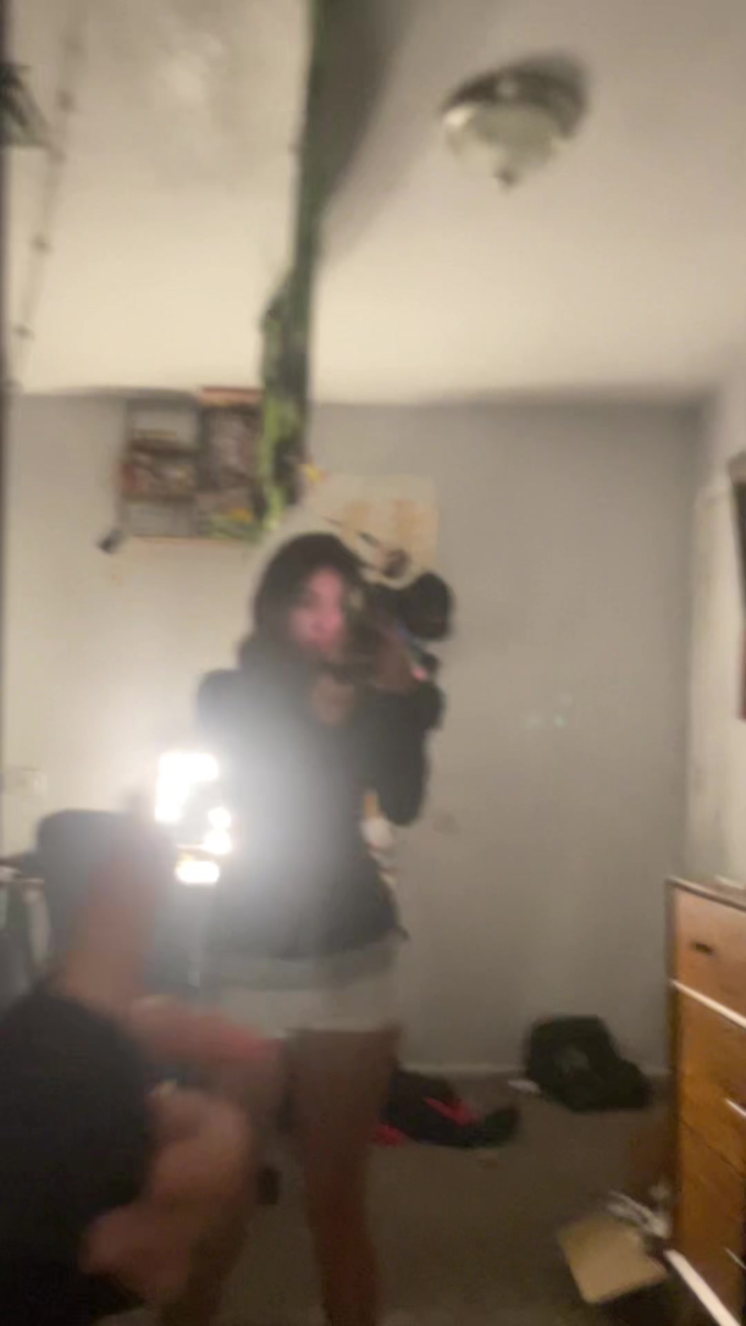 @VV