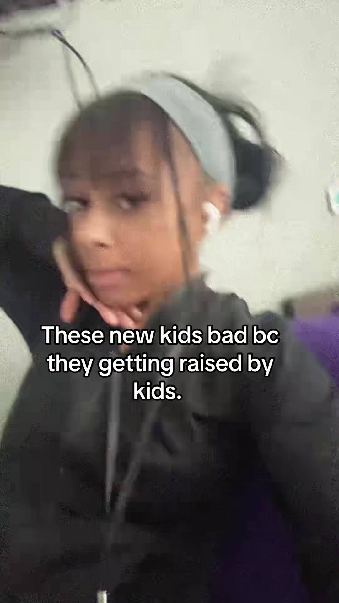 @Mia