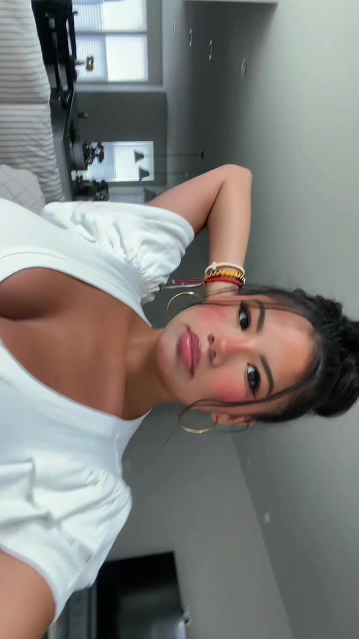 @VALENTINA