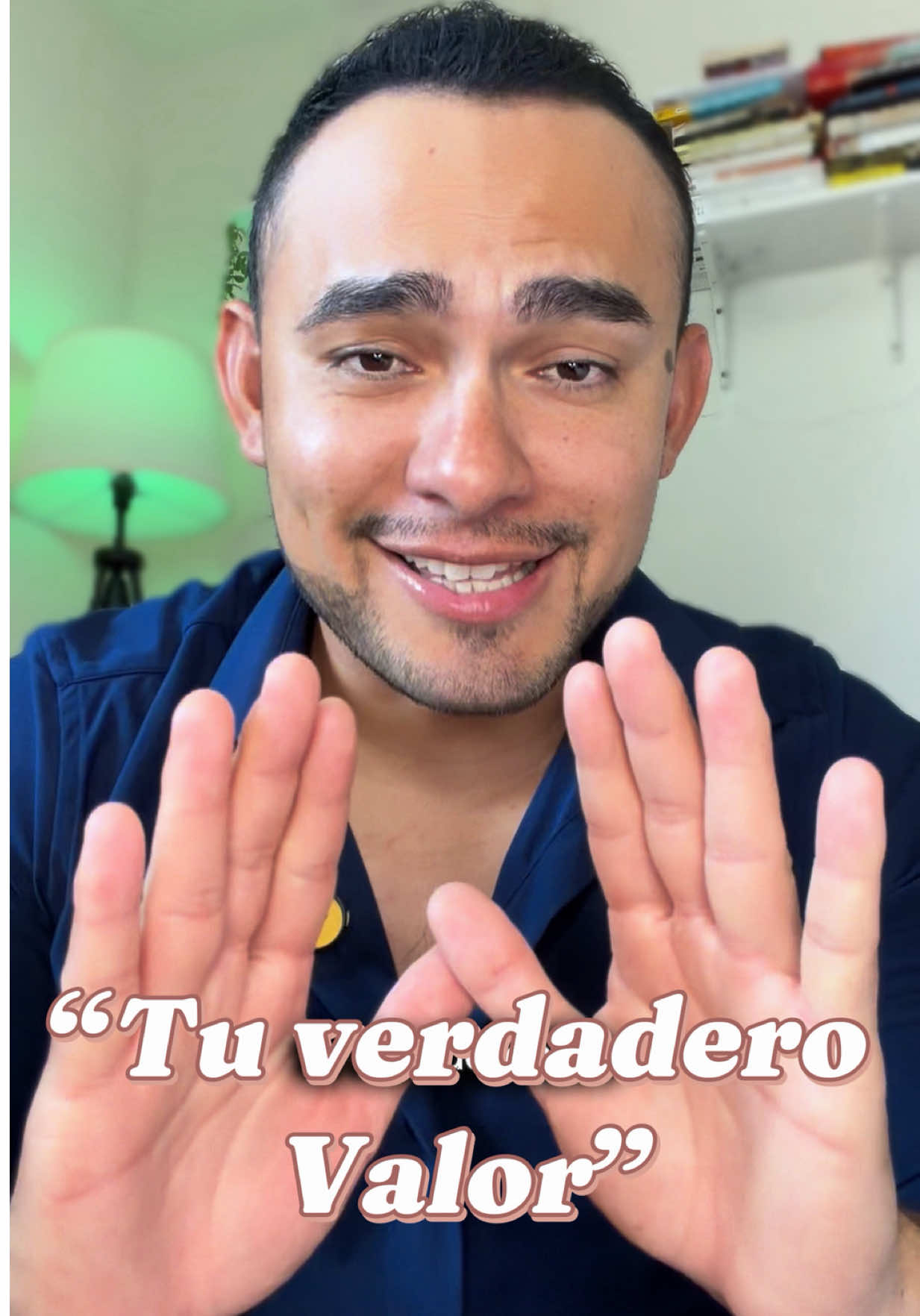 @Alex Uriostegui