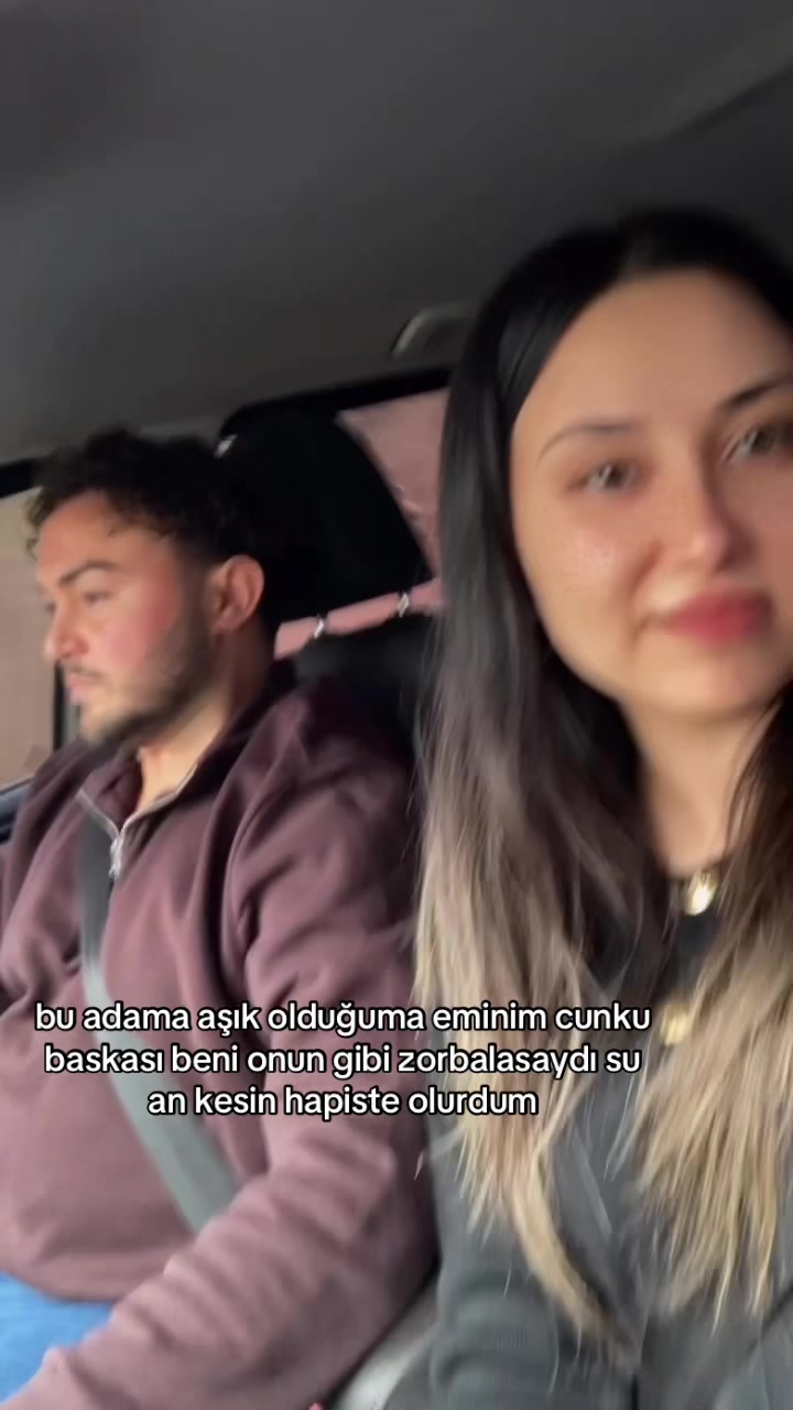 @zeyyneptuhan