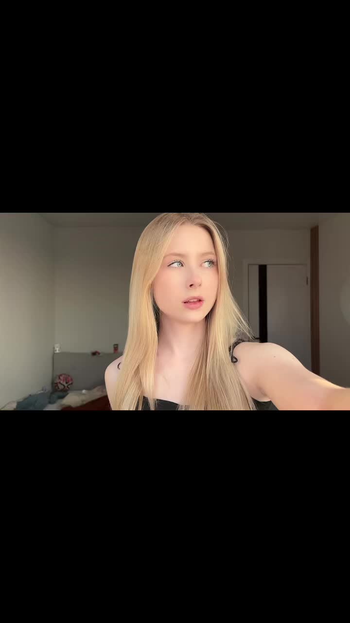 @Анжеличка