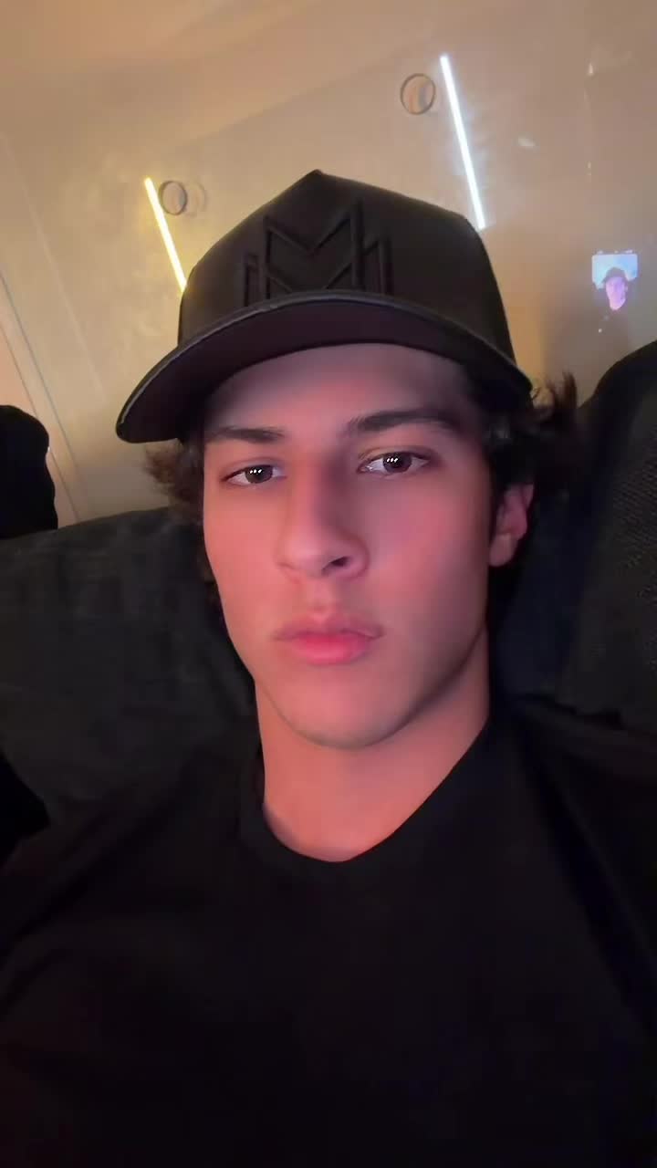 @marcushullaster