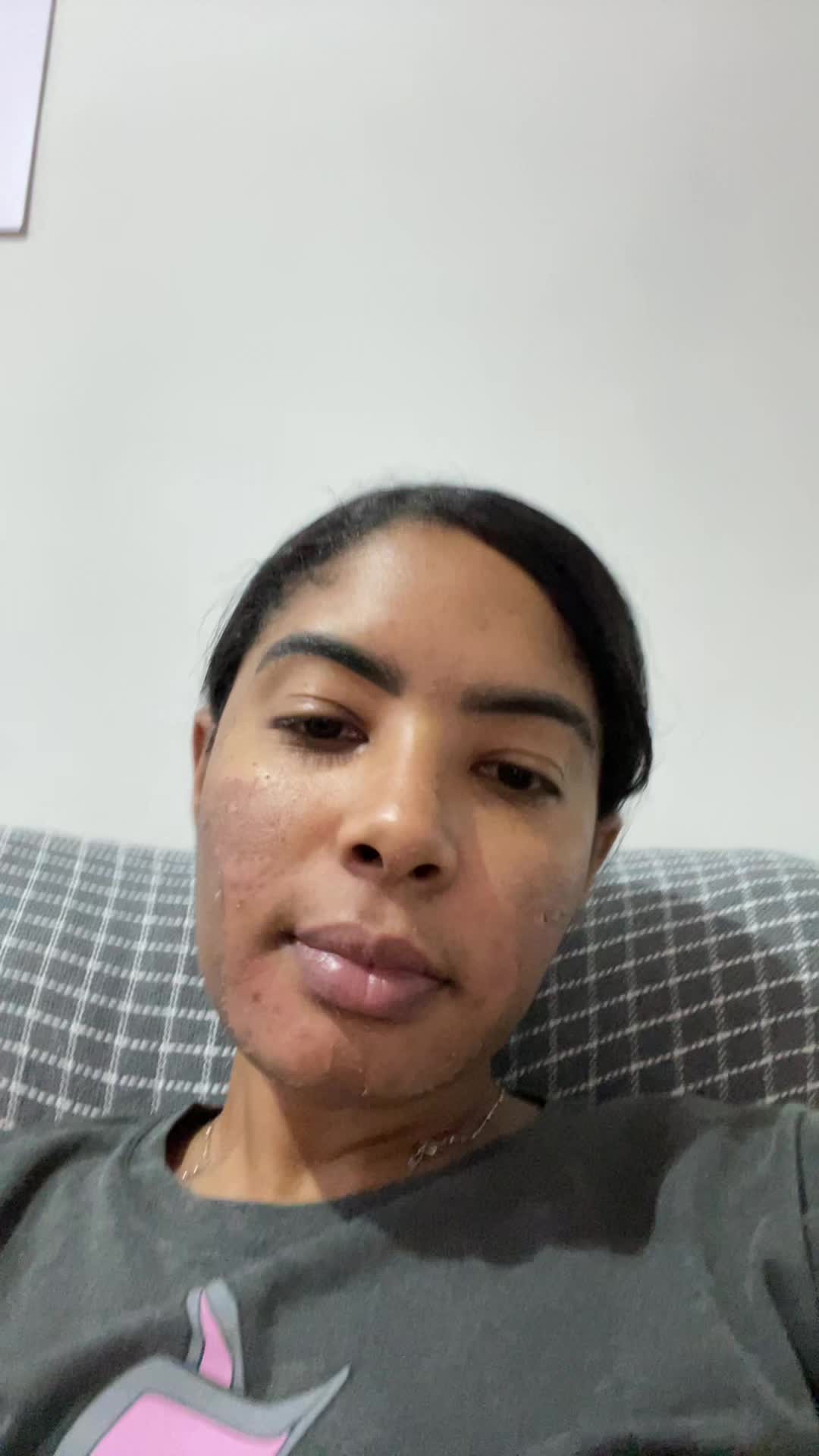 @laari.nasciment0