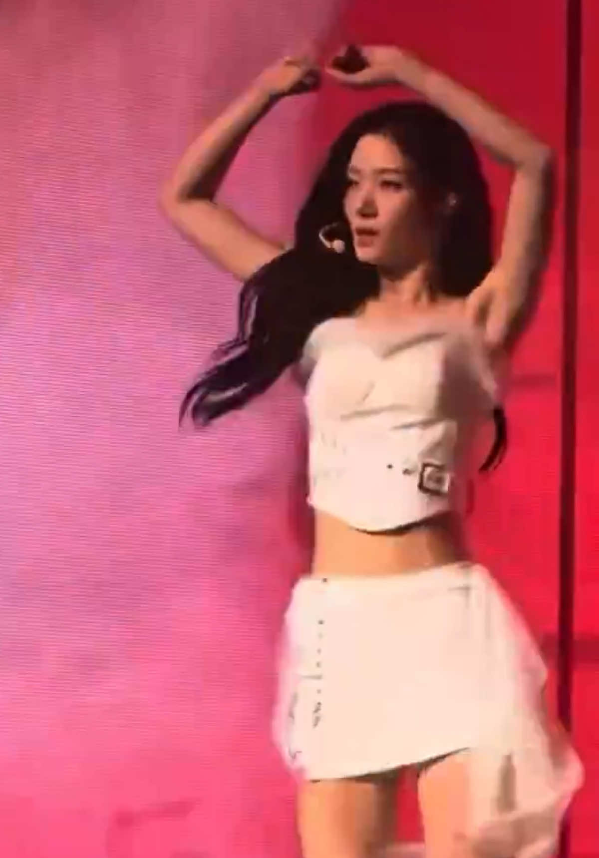 @I.O.I News