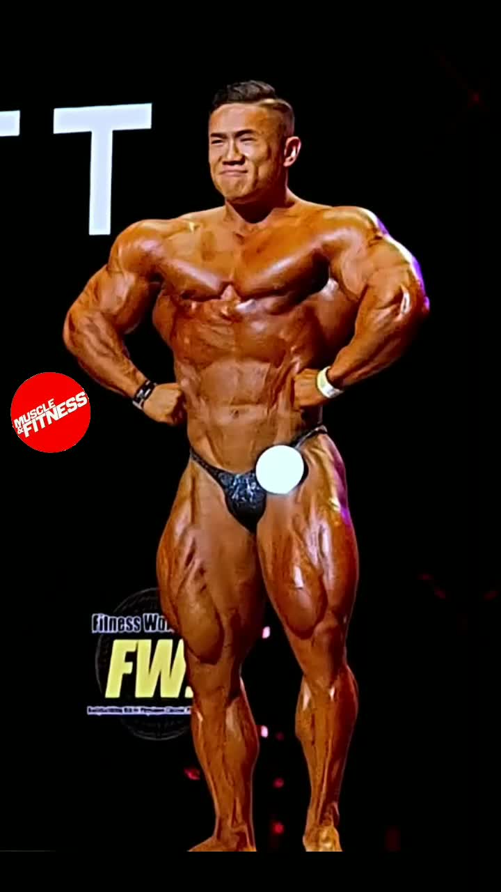 @Muscle & Fitness