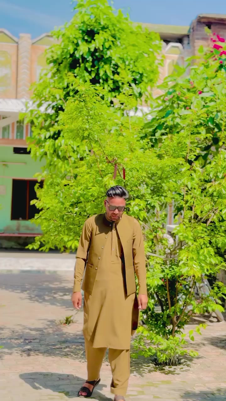 @🥰_Silent__Boy_😍✌️