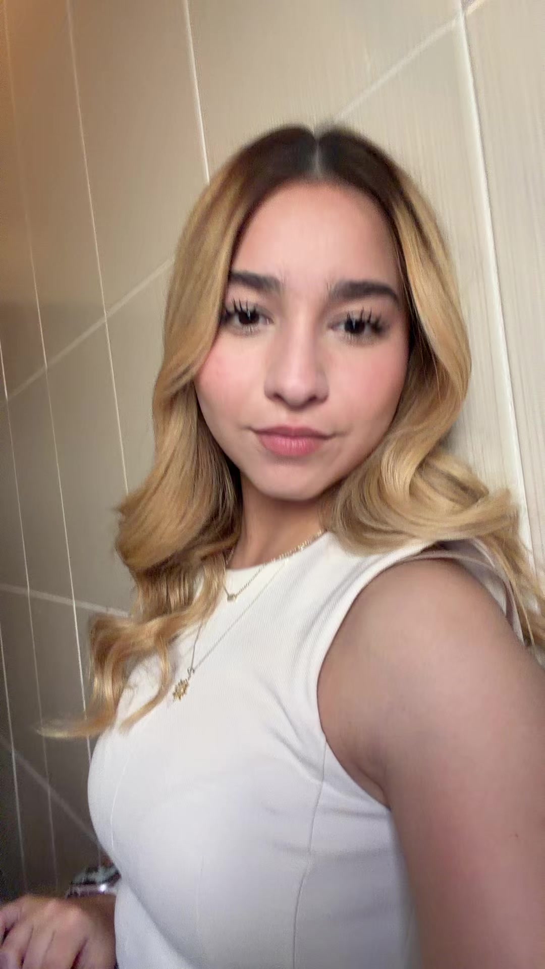 @Karina🐉