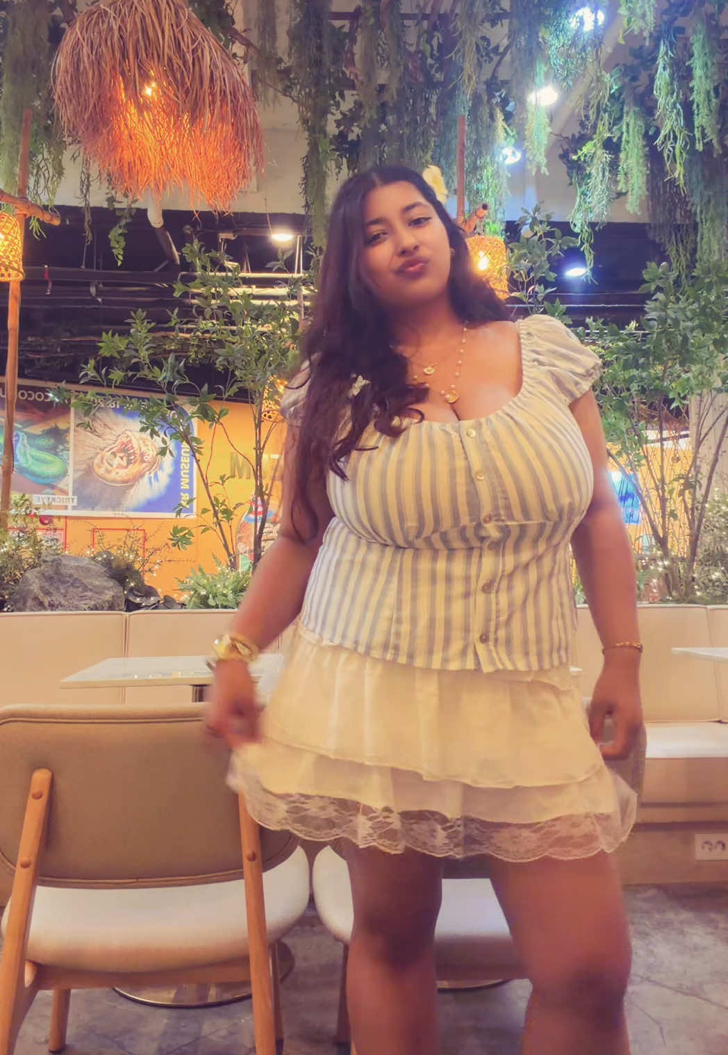 @Aashika 🥴