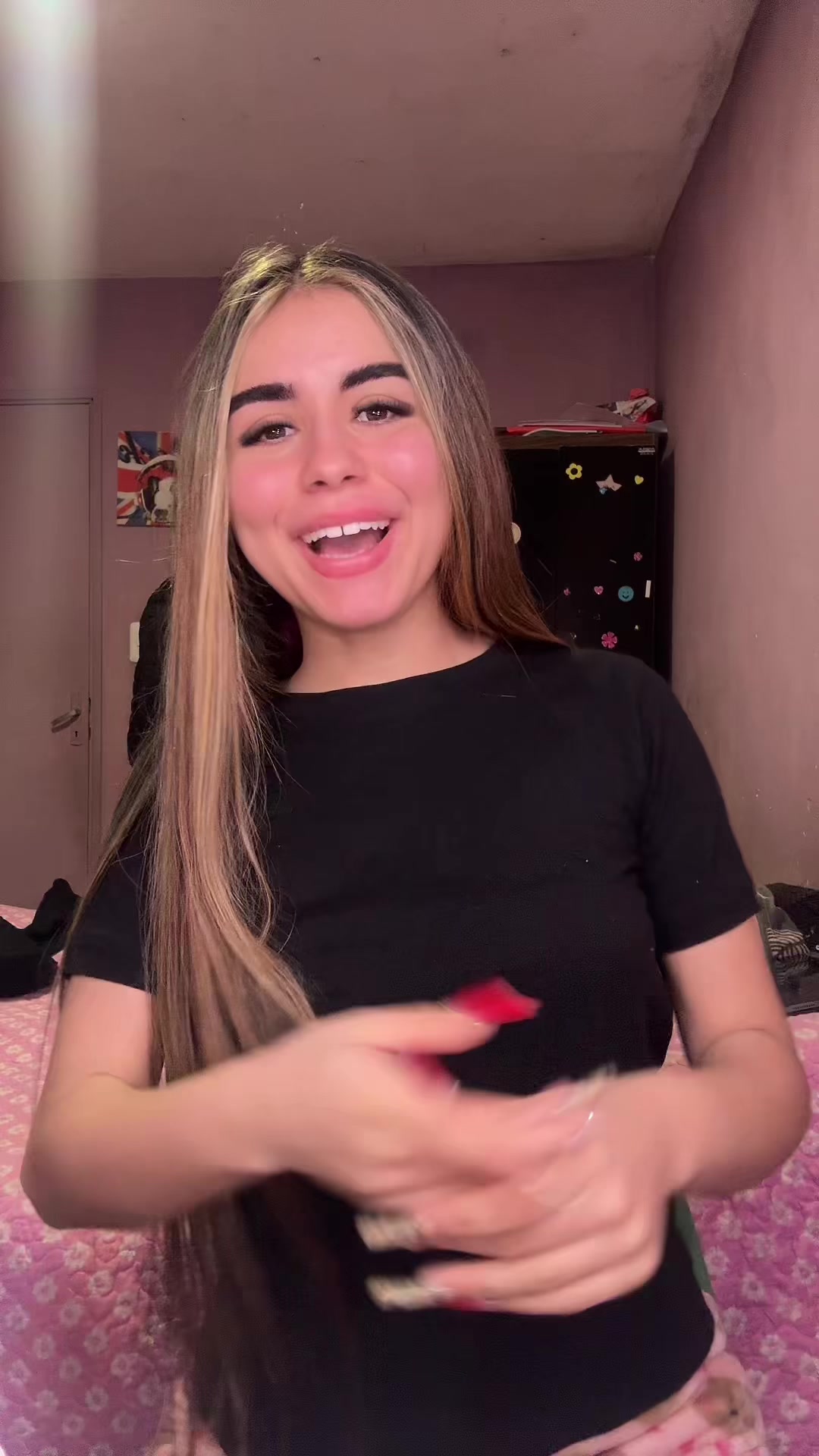 @LARECHETOMAL 🩷