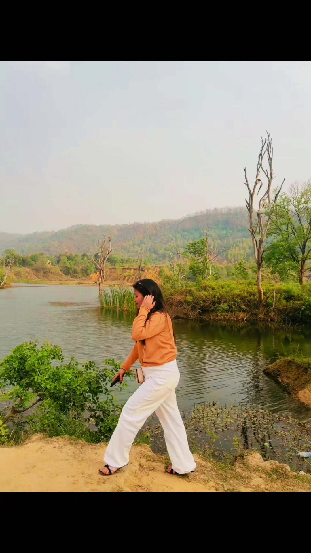 @🧿BhUmA 🧿🕊️