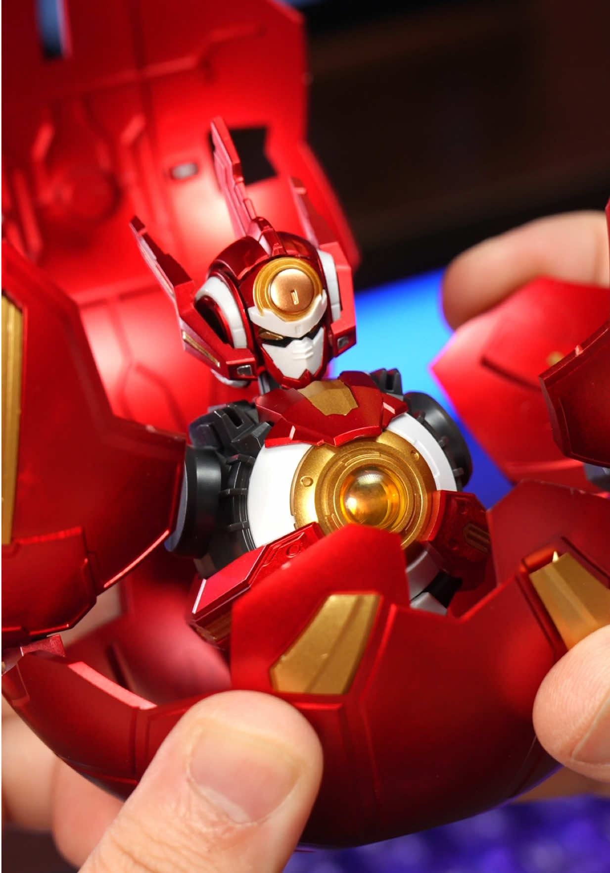 @TOYSN&rsquo;T