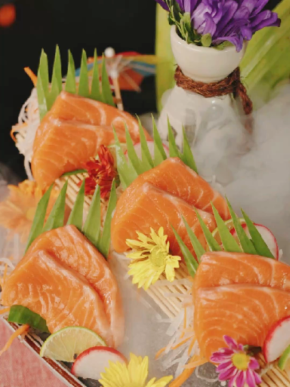 @Liquid Bar & Restaurant
