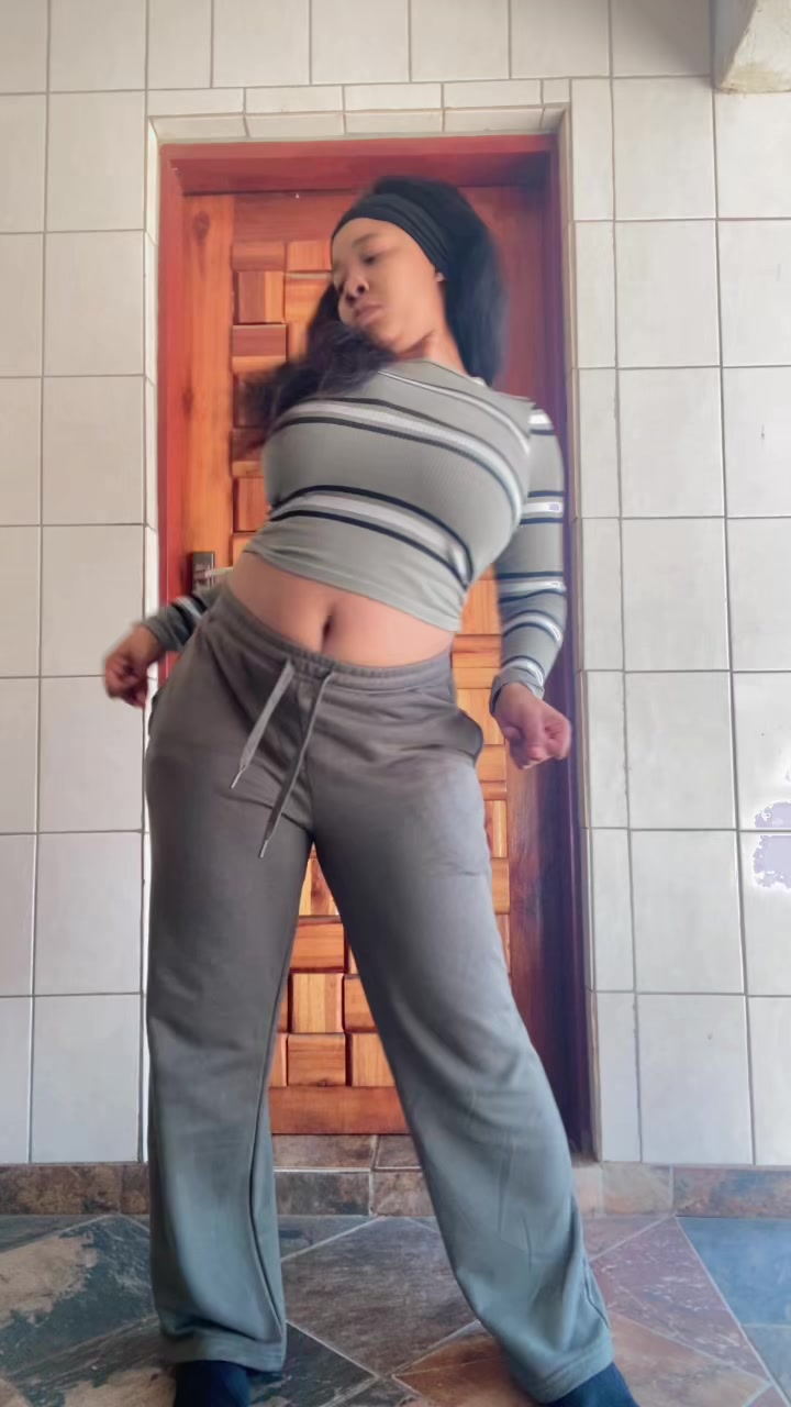 @thelocalshakira🌸