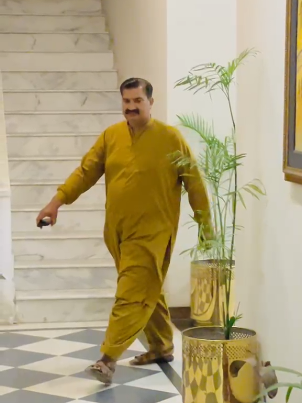 @Karamat Goraya