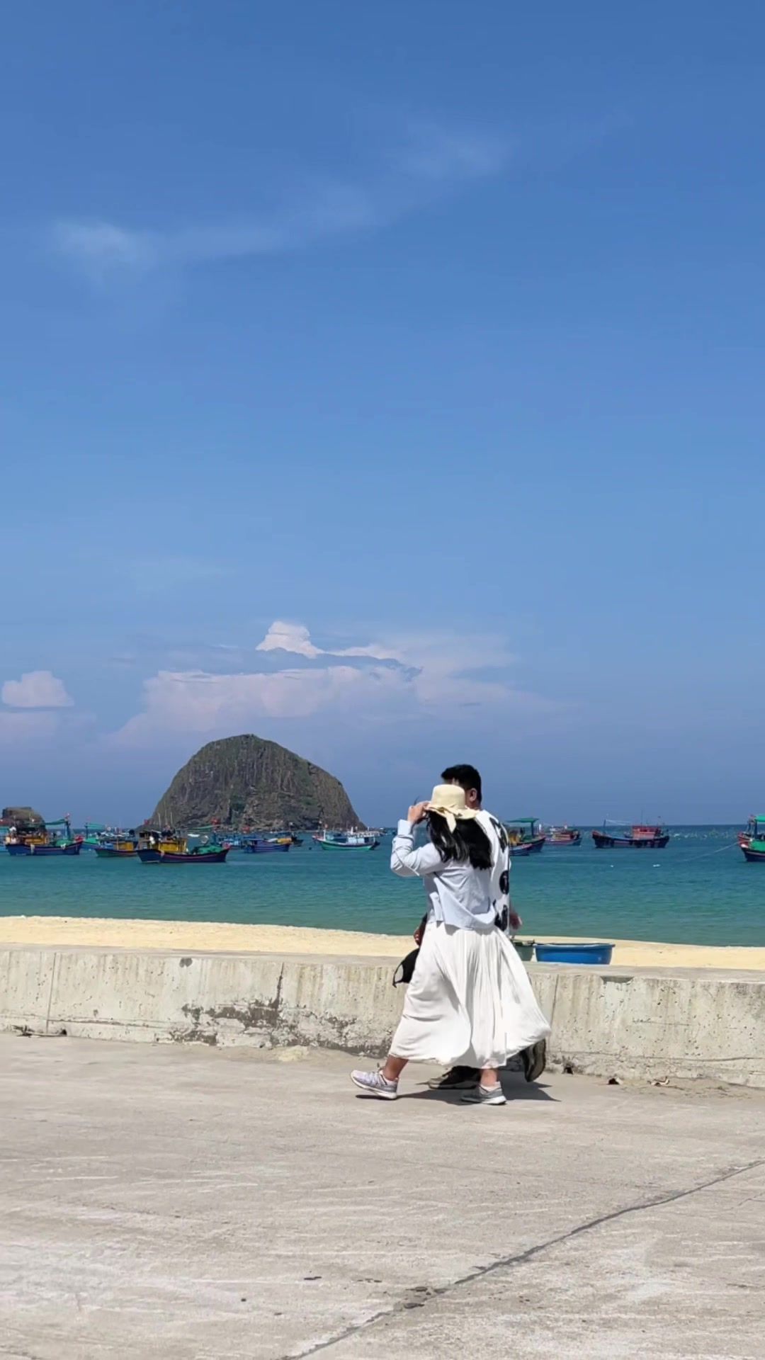 @Minh Thư xinh đẹp