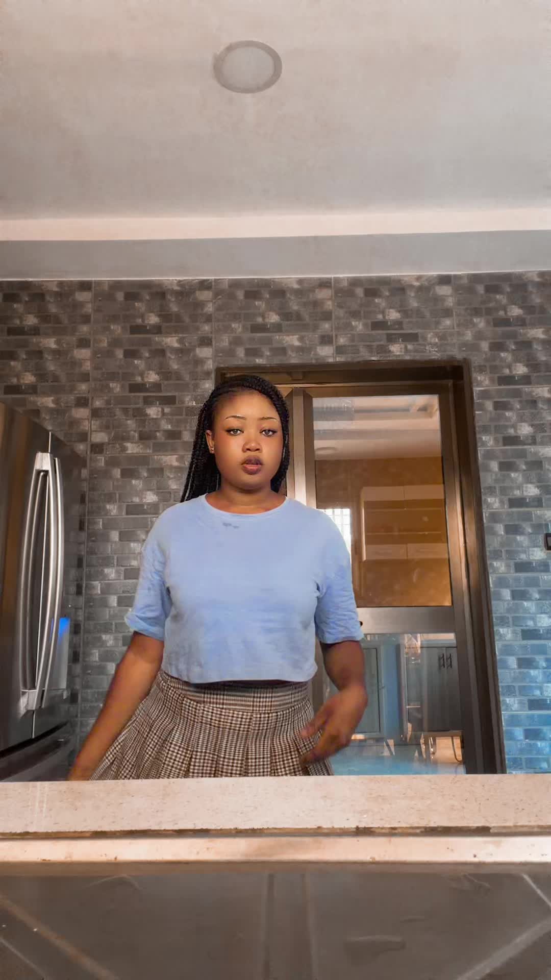 @Miss 🇧🇫 🇨🇦