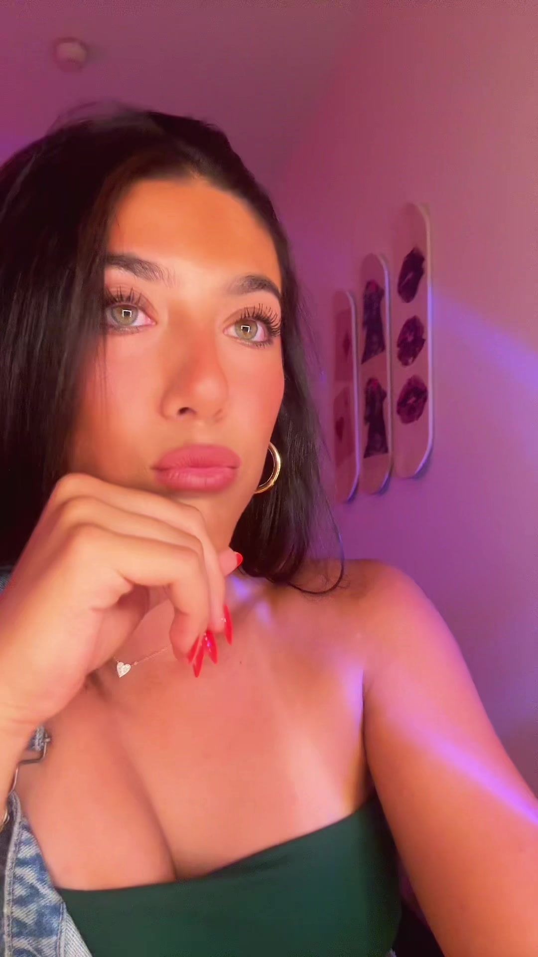 @Liv