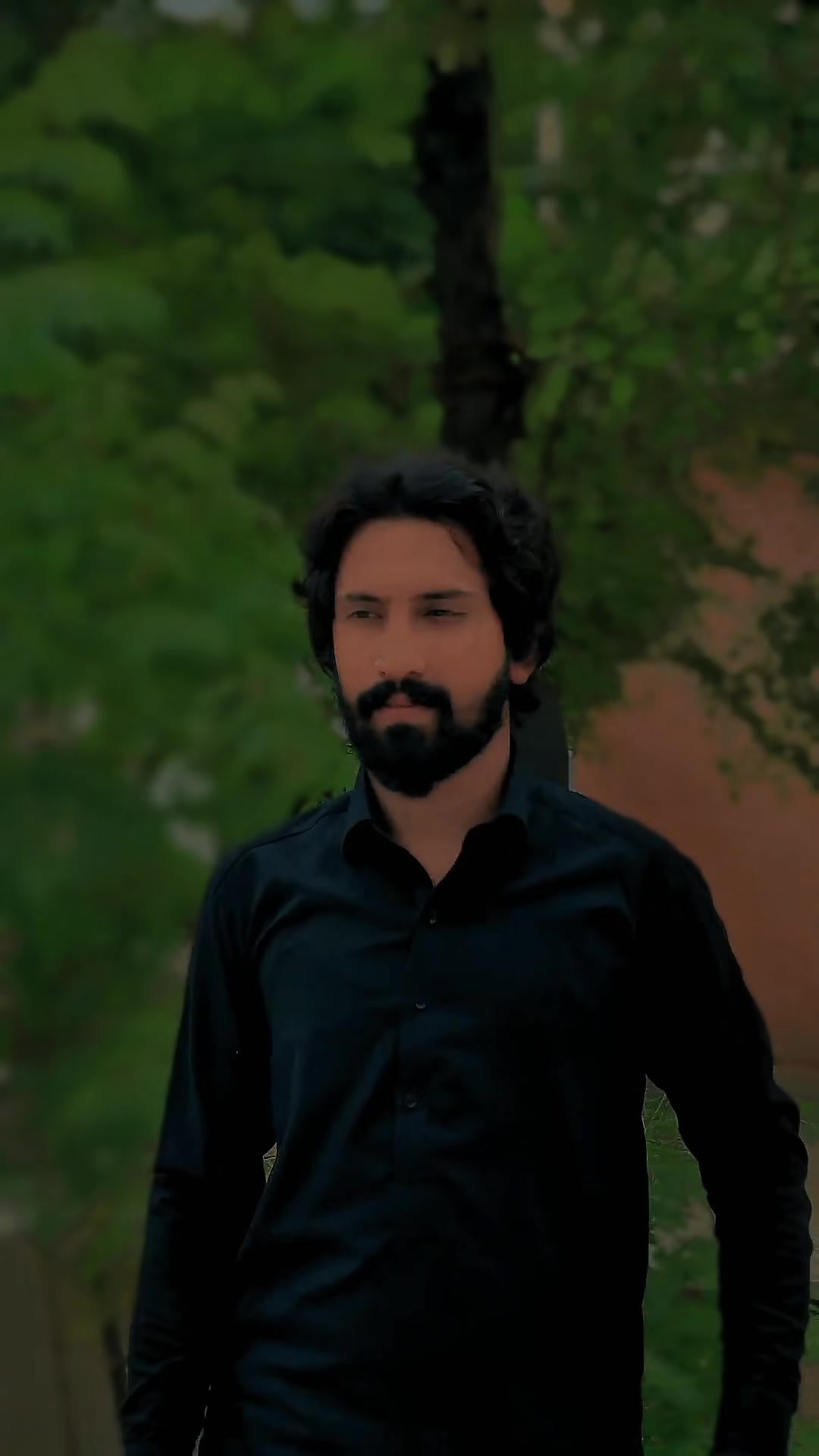 @Meer Khan black lover 🖤