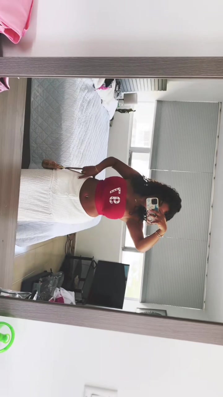 @Karina 🪷