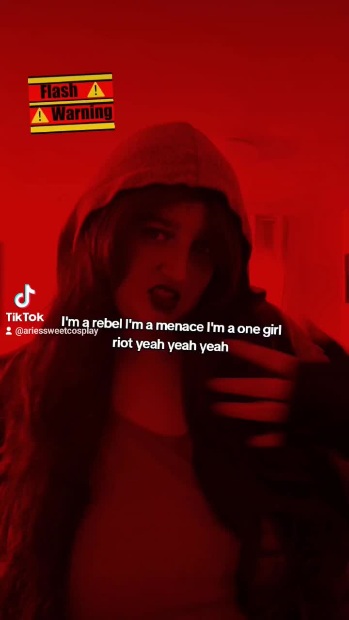 @ladyrosethorncos