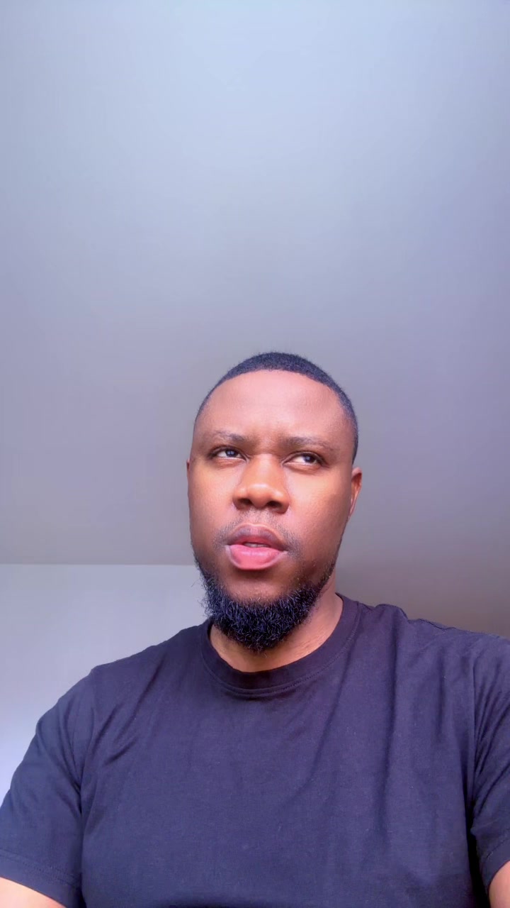 @ELIE.D