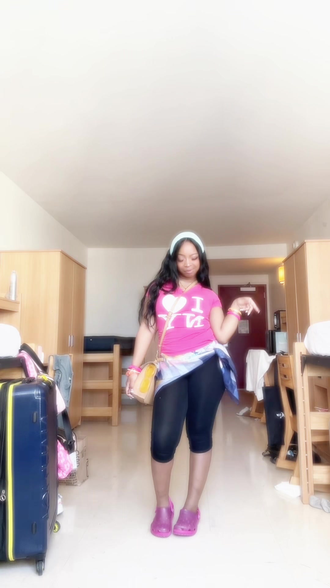 @🐒illyislandgyal