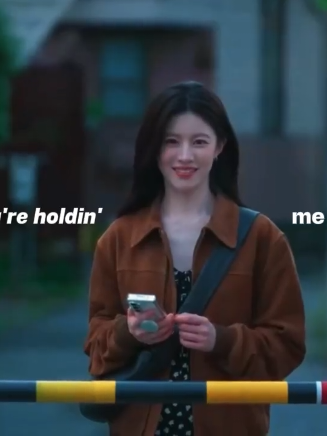 @haloo