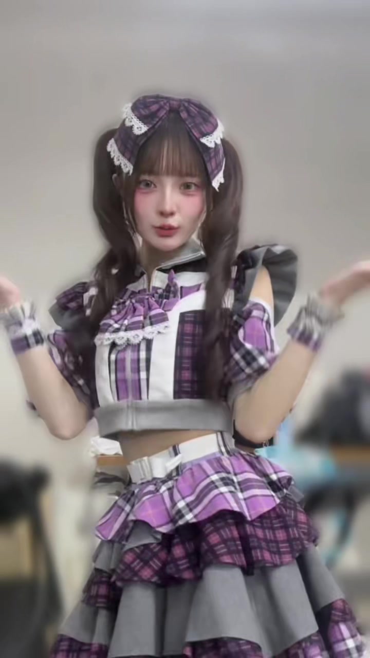 @愛宮れな