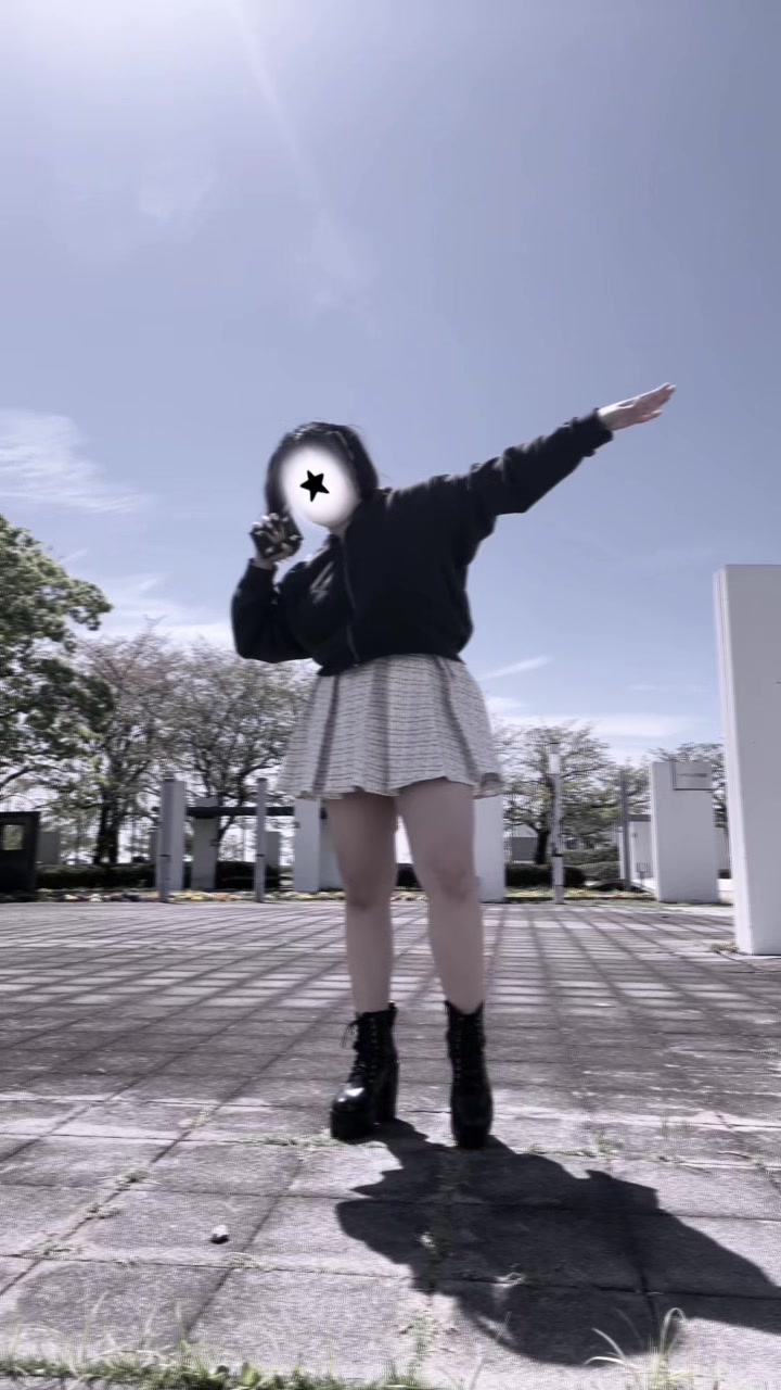 @m i a