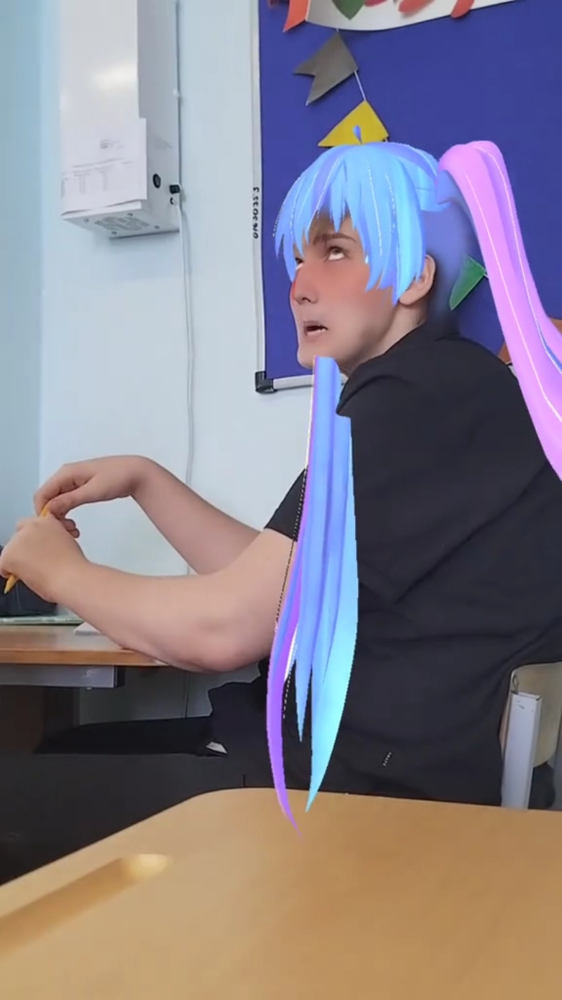 @...