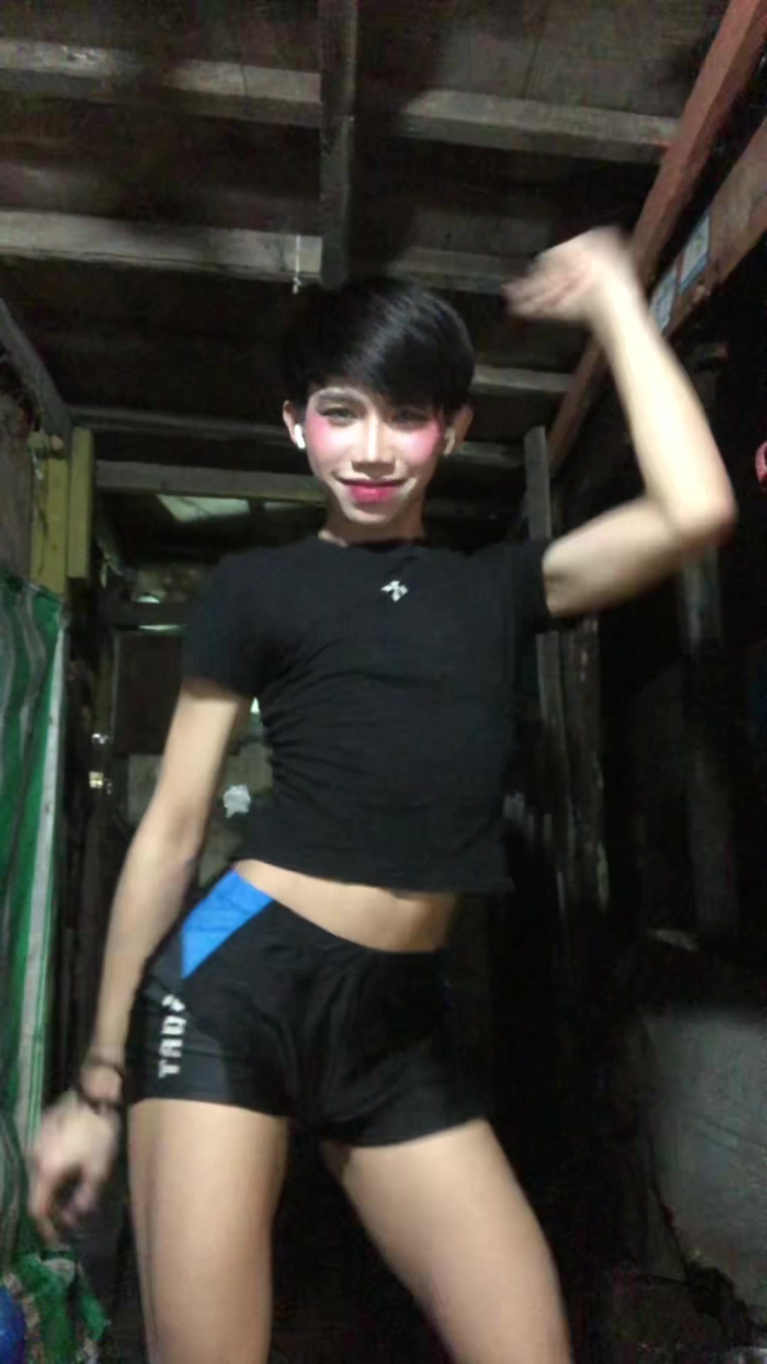 @mmoon_kai