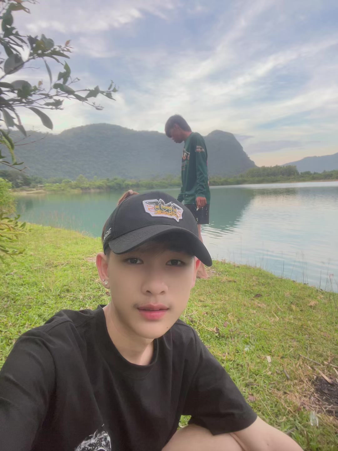 @Ai. ๐๐ปโ๏ธโก๏ธ