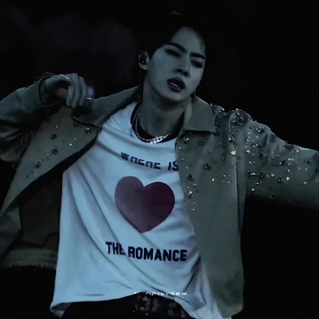 @โก is seeing bts โก
